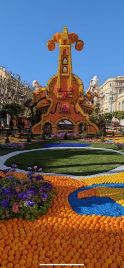 Location Saisonniere Menton 220 M Des Plages Exteriör bild