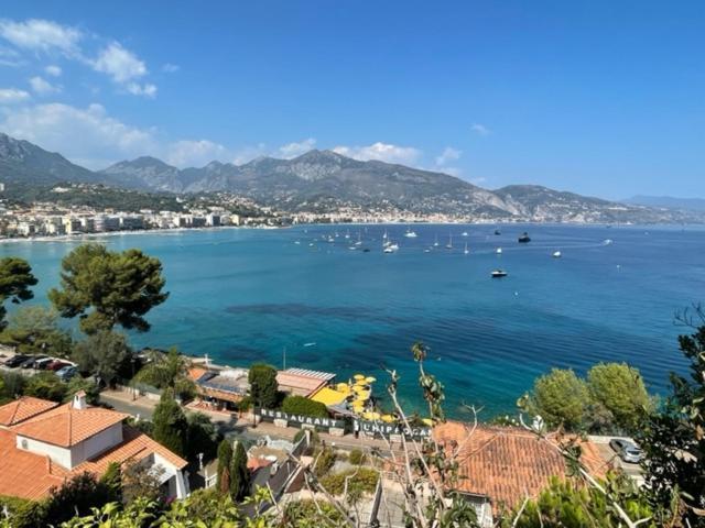 Location Saisonniere Menton 220 M Des Plages Exteriör bild